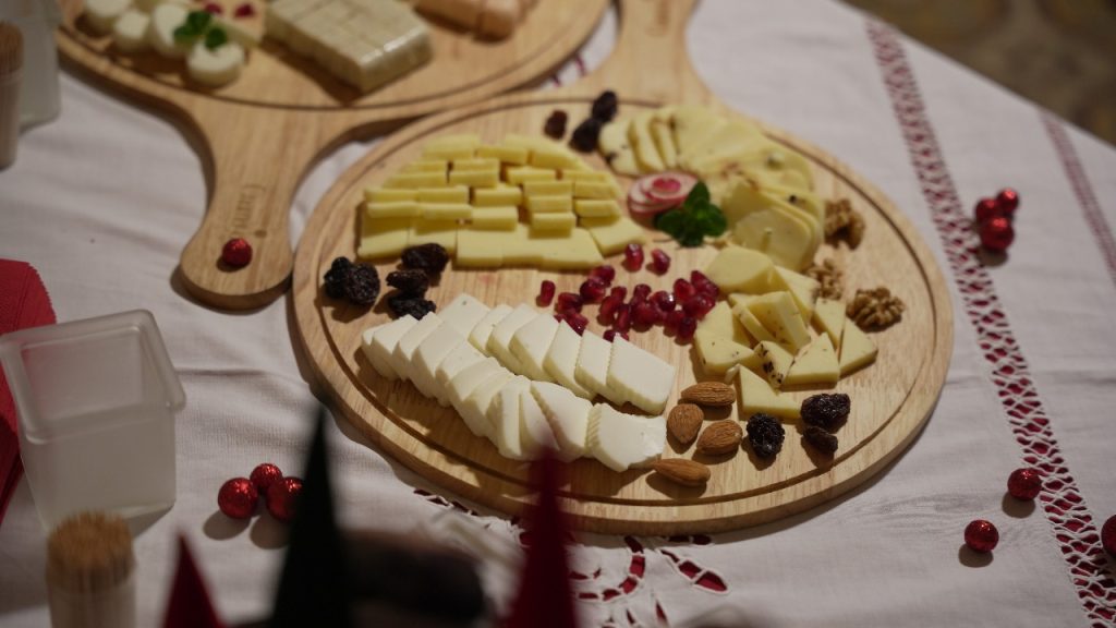 313a988832c04439841b032837580d19